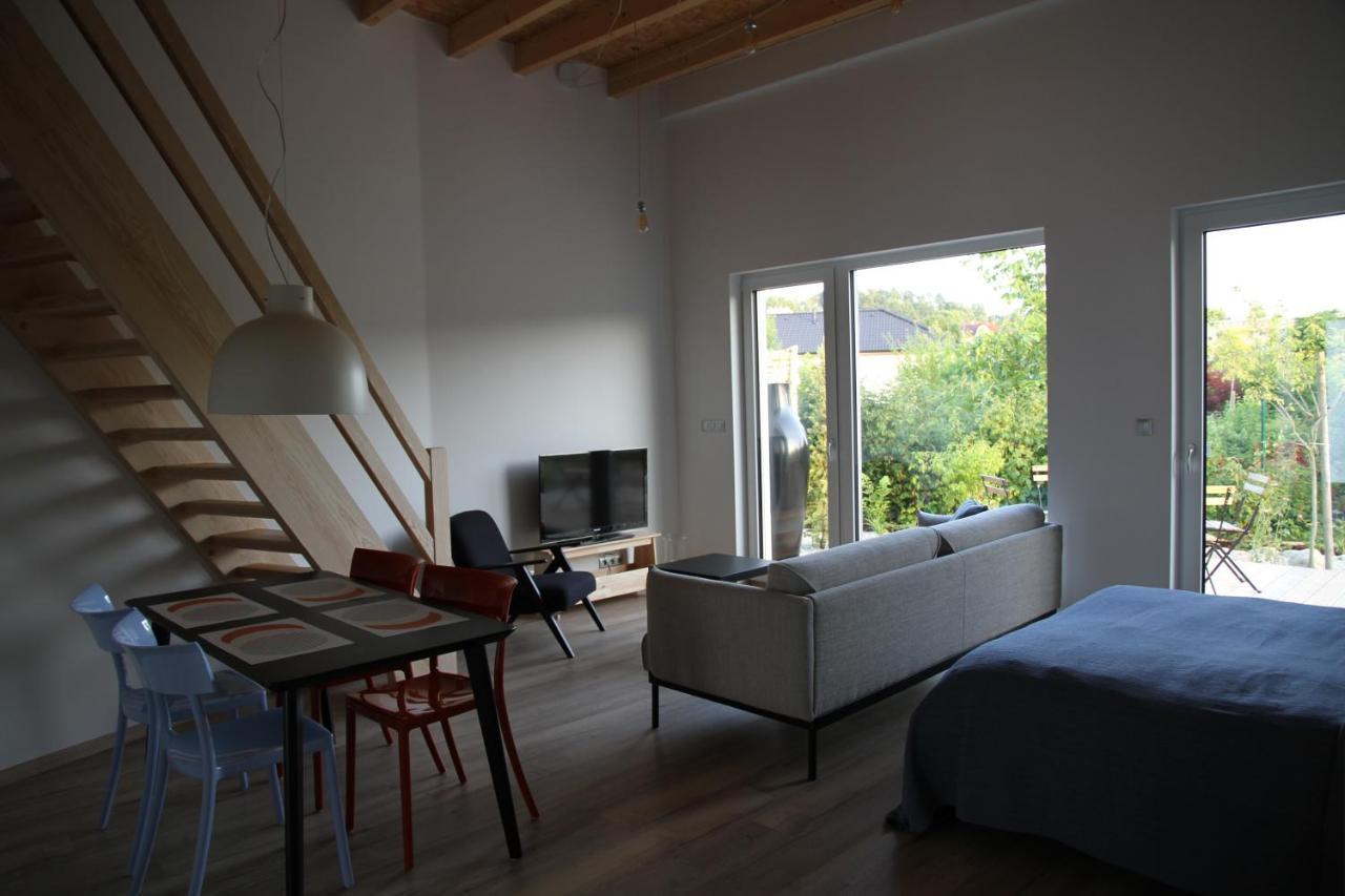 Apartmany Hluboka Nad Vltavou S Vyhledem Na Zamek Ngoại thất bức ảnh